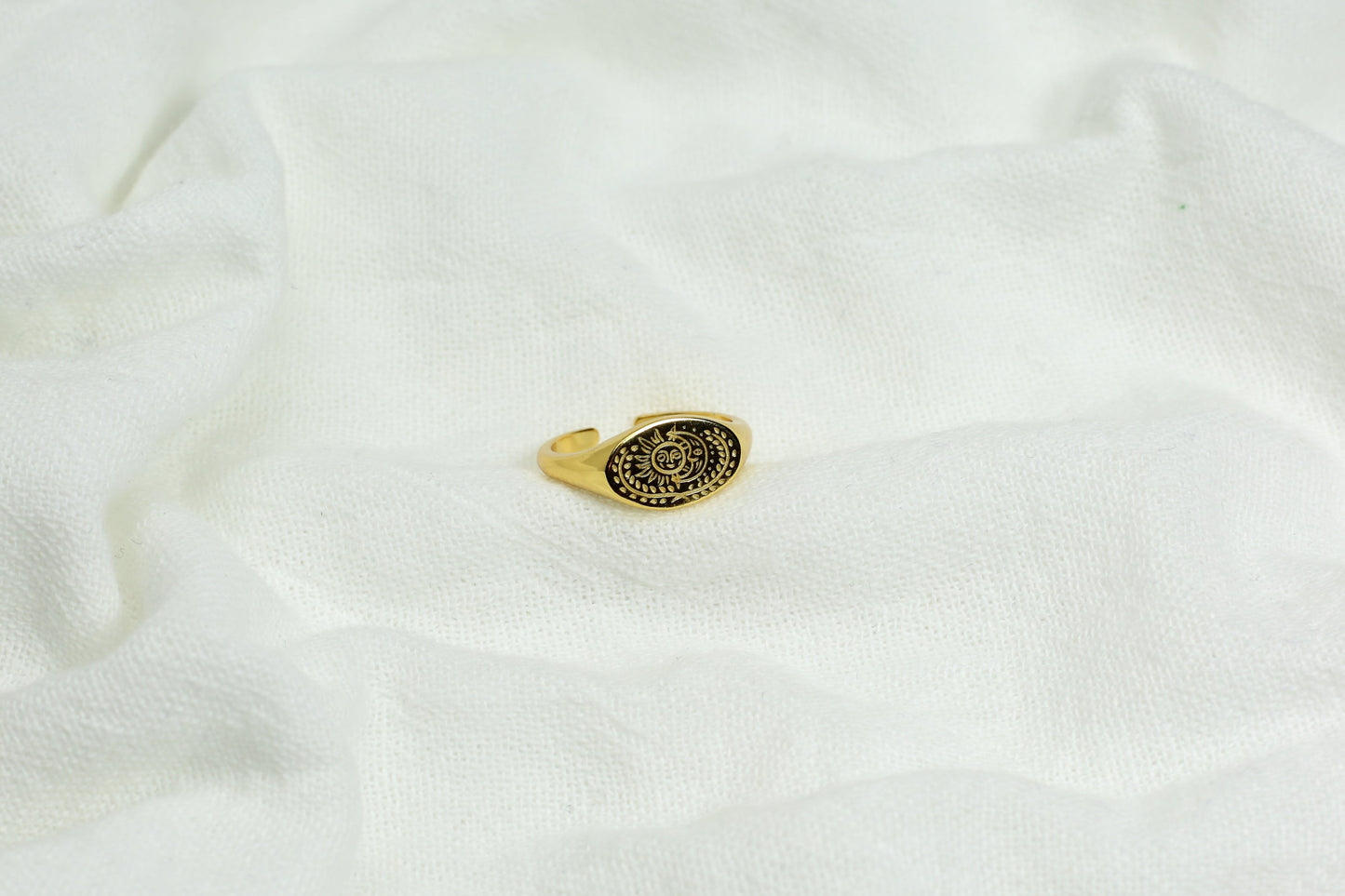 Sun and Moon Ring